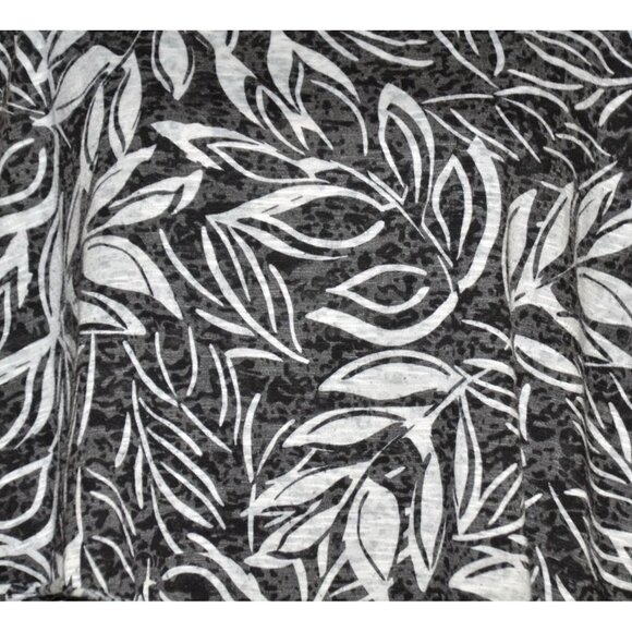 Catherines Womens Black Floral Sleeveless Blouse Top Plus Size 2X 22W 24W Tiered - Picture 3 of 10